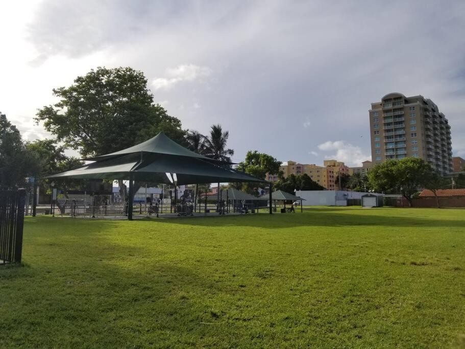 My Lovely Home In Miami 15 Minutes From The Beach Екстер'єр фото